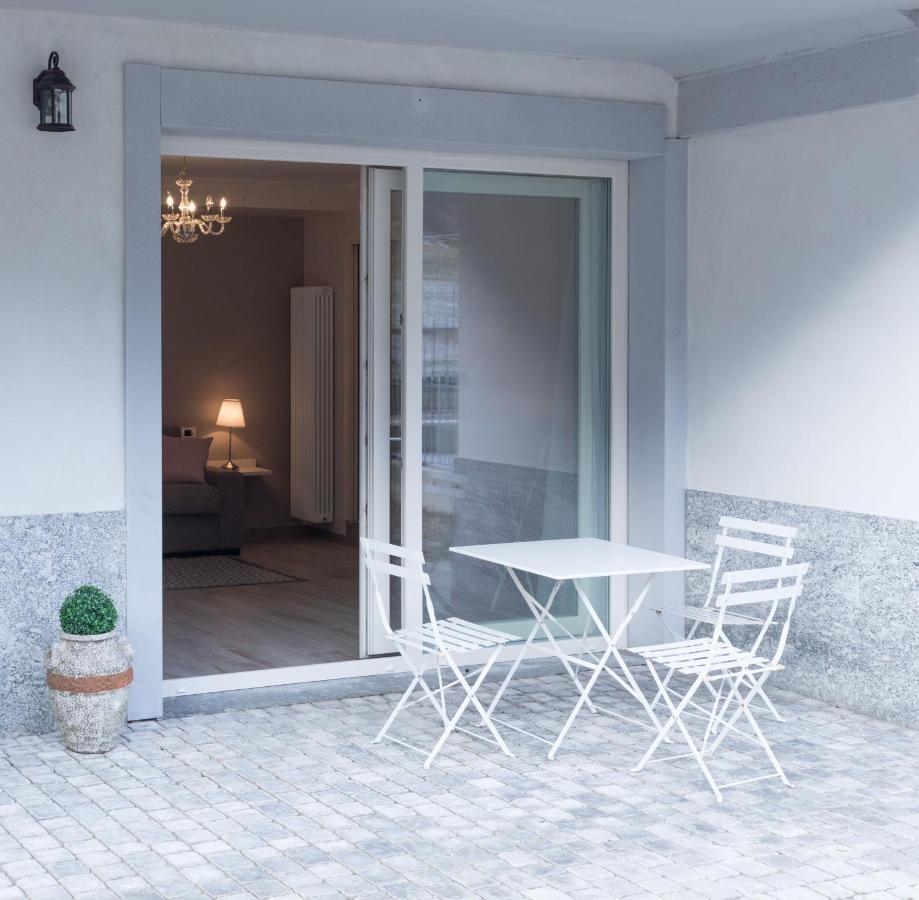 Residenza Conca Verde B&B Il Monolocale Rogolo Ngoại thất bức ảnh